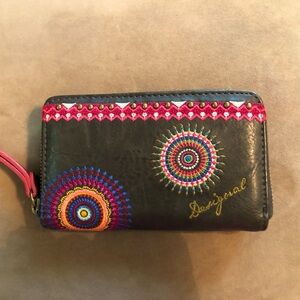 Desigual Clutch Wallet
